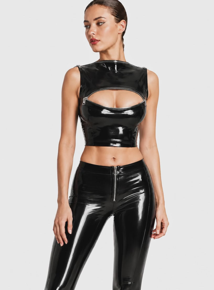 keyhole-latex-crop-top-sharp-latex-layer-video-01