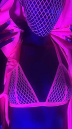 sheer-mesh-halter-bra-sharp-latex-layer-image-08